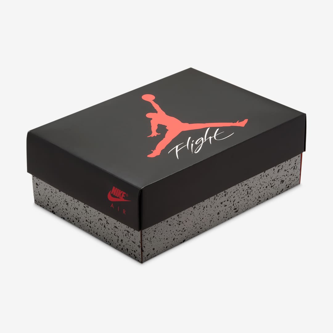 Air Jordan 4 Retro White Cement 2025