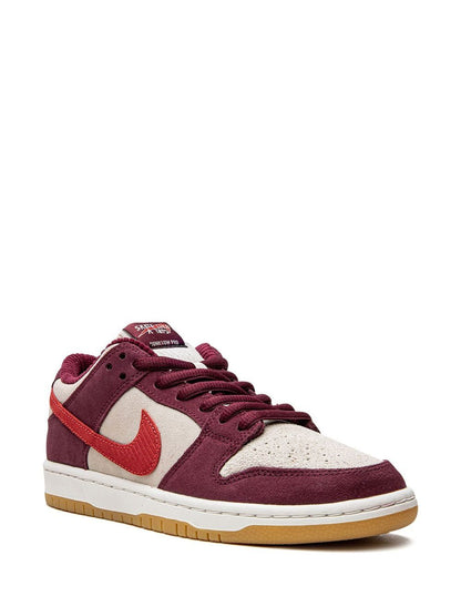 Dunk Low SB x Skate Like a Girl