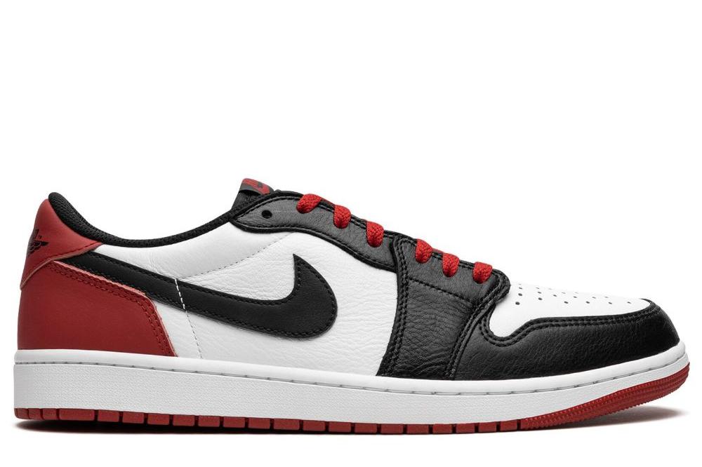 Jordan 1 Retro Low OG Black Toe