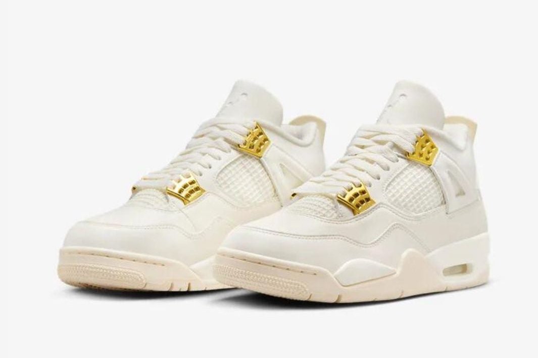 Air Jordan 4 Retro Metallic Gold