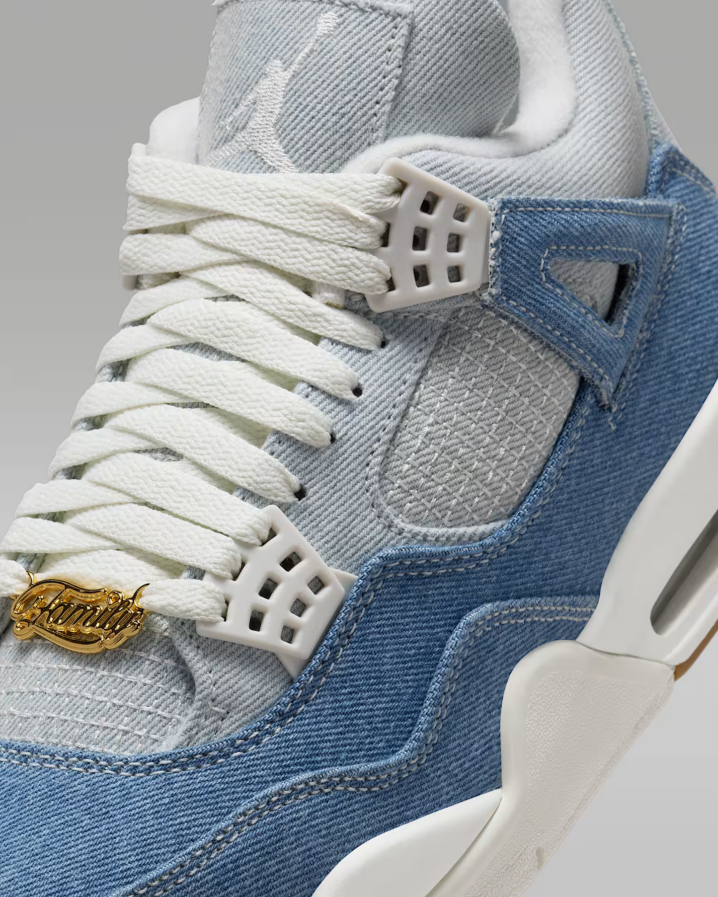 Air Jordan 4 Retro "Worn Blue" W