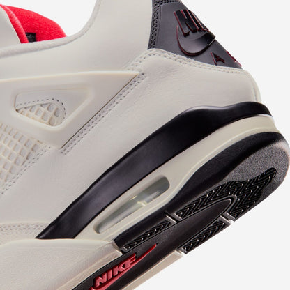 Air Jordan 4 Retro OG Flight Club