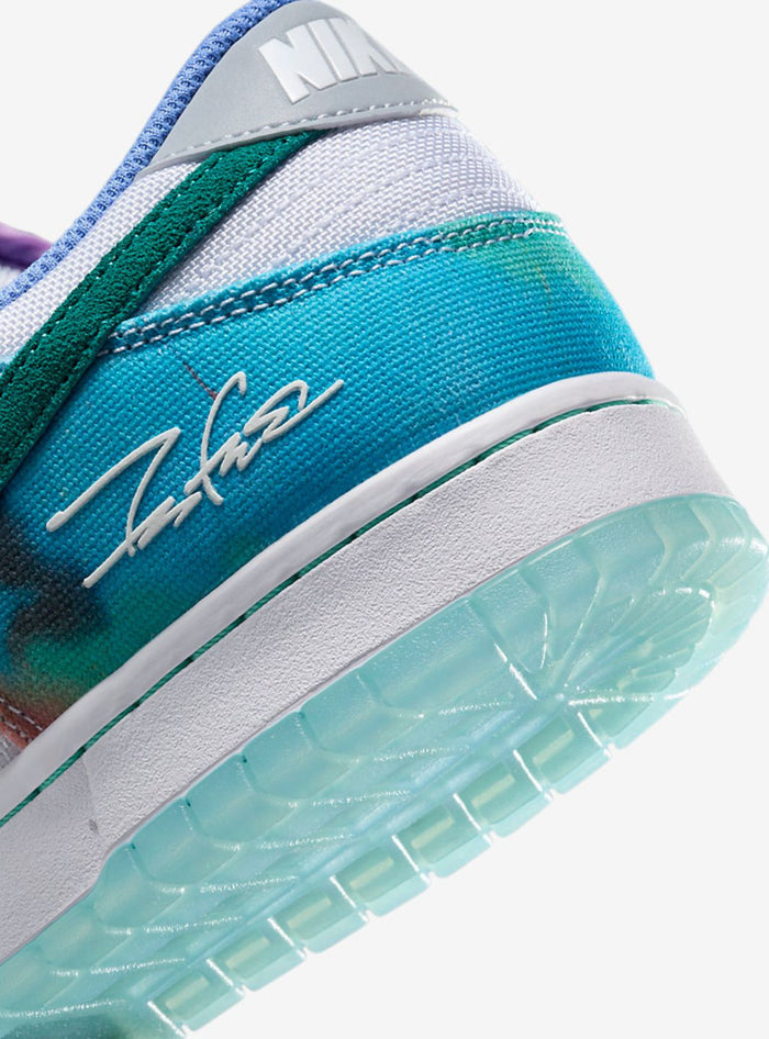 Nike SB Dunk Low Futura Laboratories Bleached Aqua