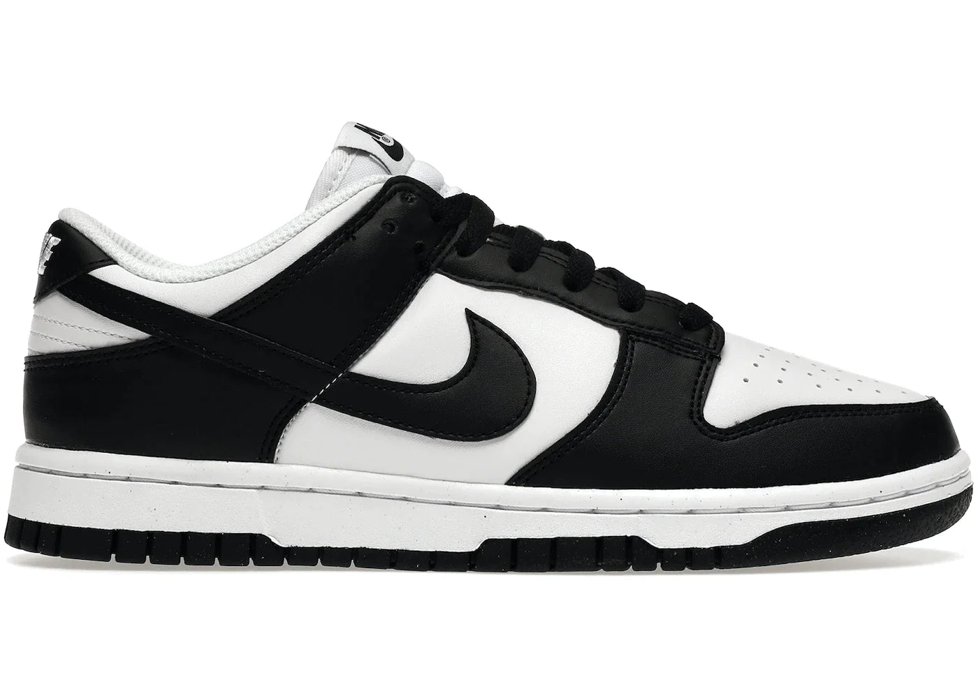 Nike Dunk Low Next Nature White Black W